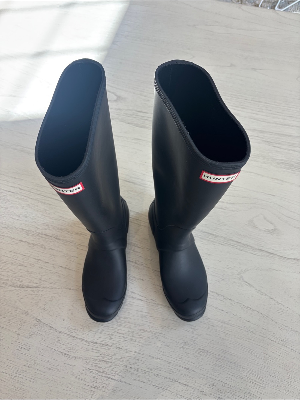 Hunter size 7 Matte Black Tall Waterproof Boots - Picture 6 of 9